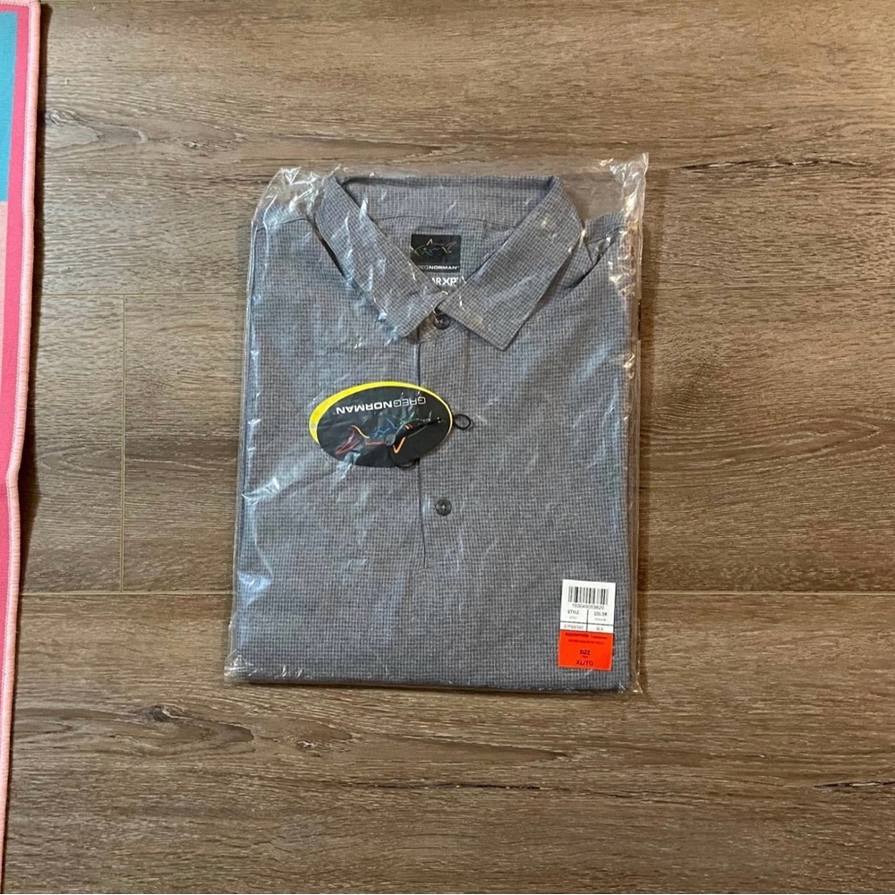 Size XL Greg Norman Woven Solar XP Polo